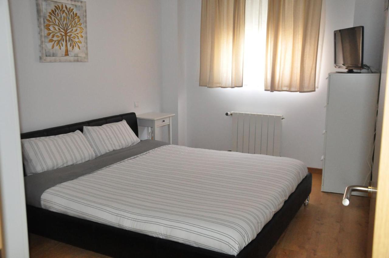 Gaia Apartamento Con Piscina En Badames Exterior photo